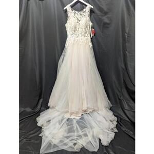 Allure Bridal Size 12 Wedding Gown Champagne/Ivory/Nude NWT Lace Overlay Bodice